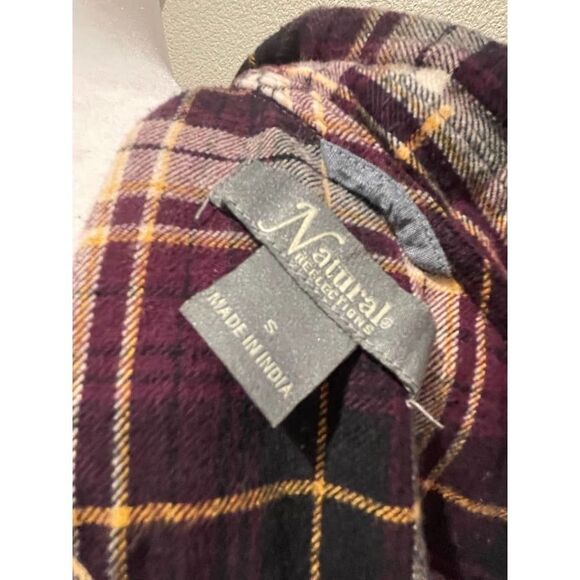 Natural Reflections Women Burgundy Plaid Button Down Shirt - Size S - Picture 4 of 7